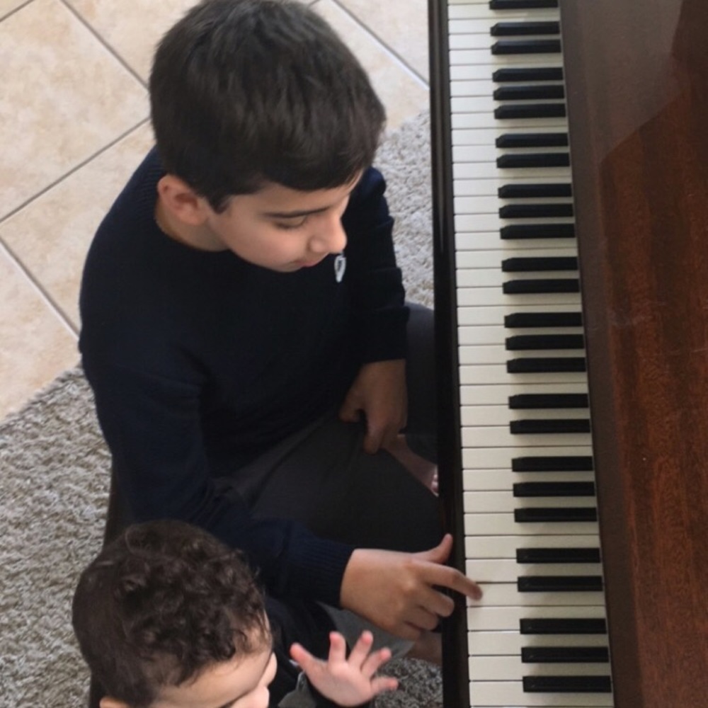 Meet your Posher, Eiman